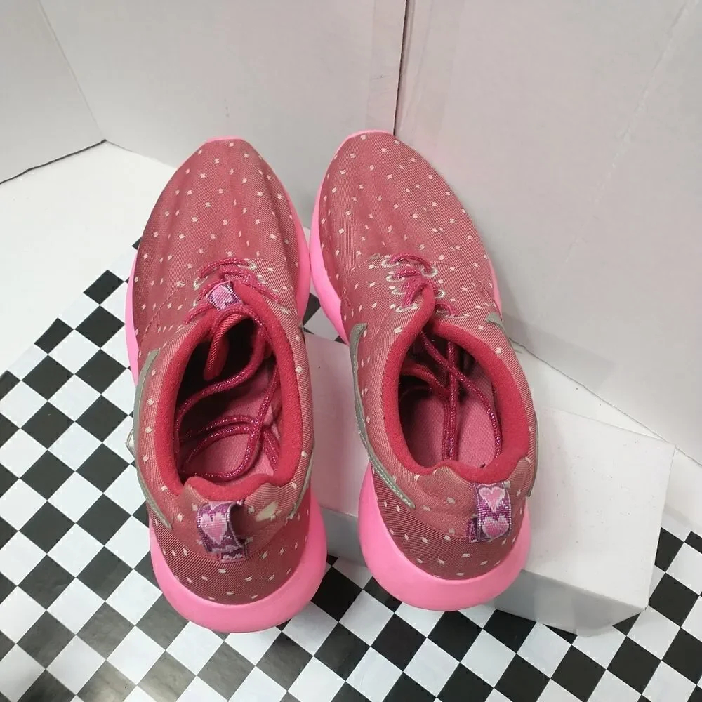 NIKE ROSHE ONE PRINT GIRLS YOUTH SHOES 677784 606 SIZE 7Y